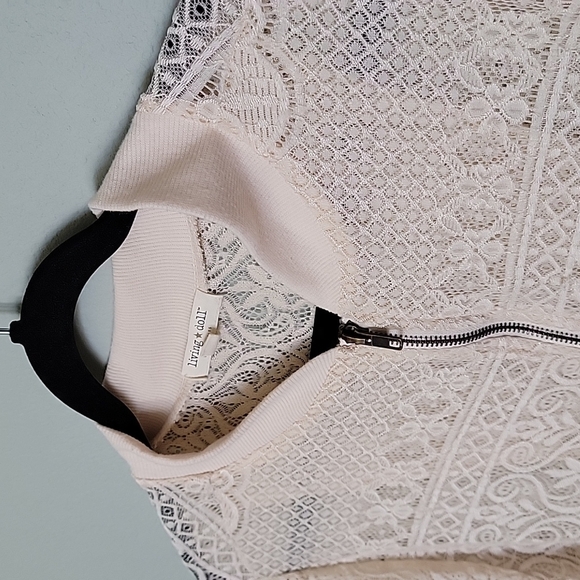 Living Doll Twee Soft Girl Romantic cream lace zip up jacket 2X - Picture 2 of 6